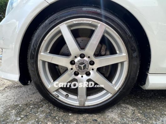 Mercedes-Benz Clase C Carros en venta