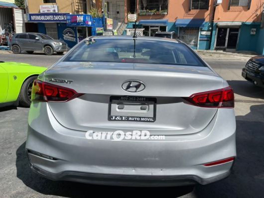 Hyundai Accent Carros en venta