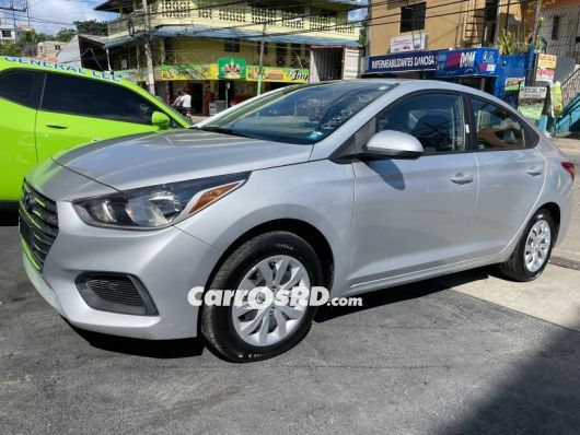 Hyundai Accent Carros en venta