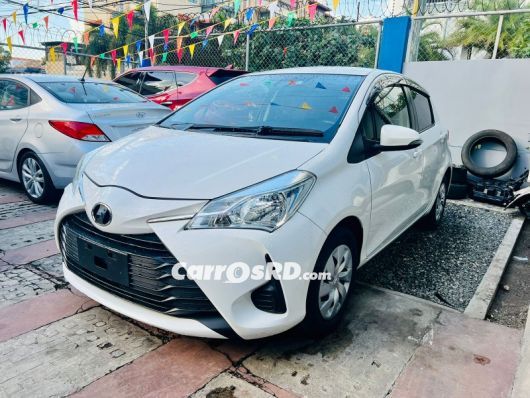 Toyota Vitz Hatchback en venta