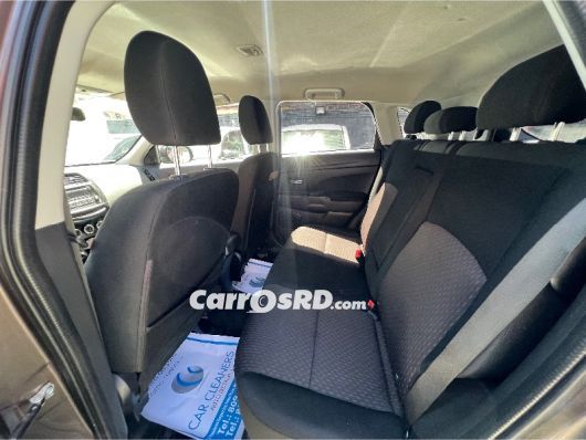 Mitsubishi Outlander Jeep en venta