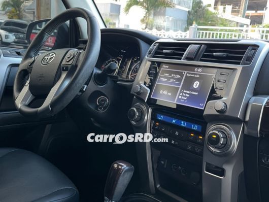 Toyota 4Runner Jeep en venta