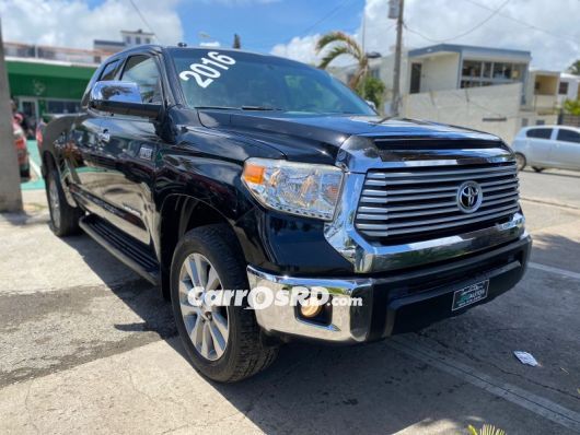 Toyota Tundra Camioneta en venta