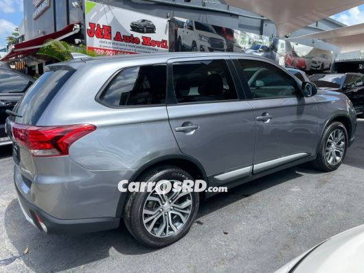 Mitsubishi Outlander Jeepeta en venta