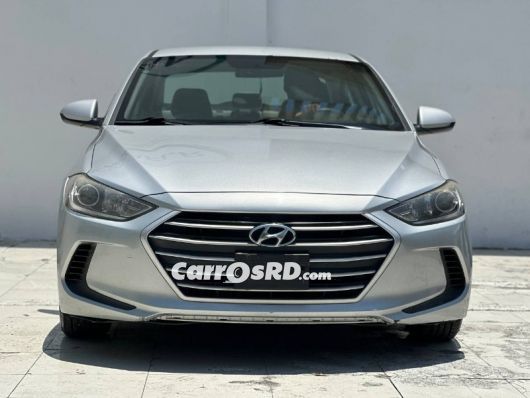 Hyundai Elantra Carros en venta