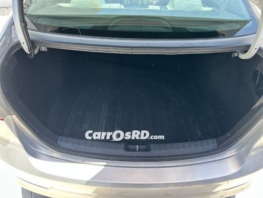 Hyundai Elantra Carros en venta