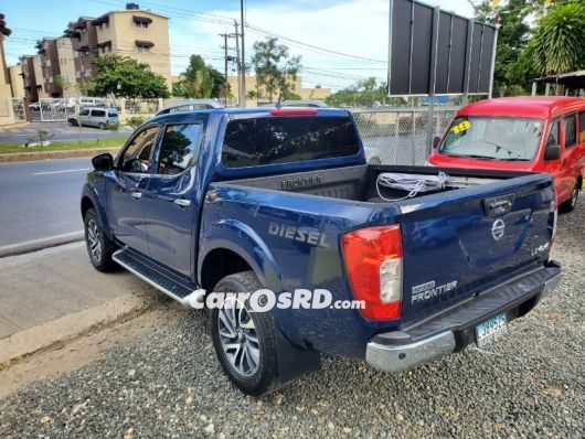 Nissan Frontier Camioneta en venta