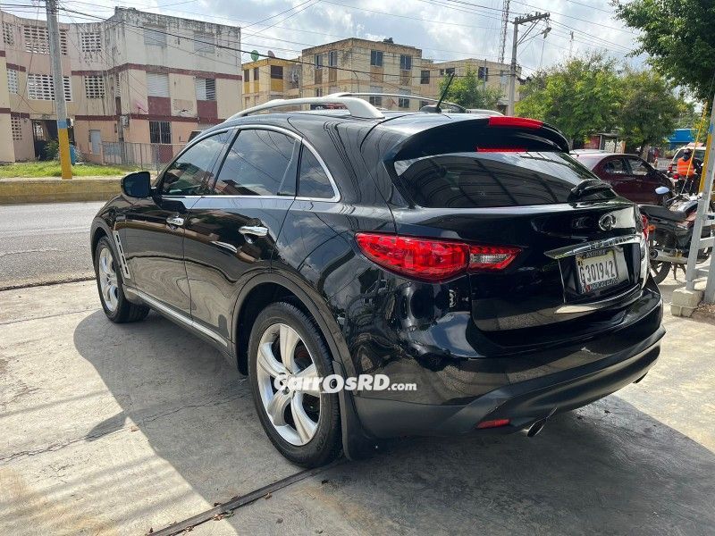 Infiniti
