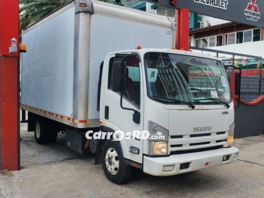 Isuzu NPR Camion en venta