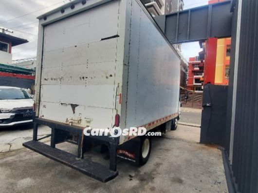 Isuzu NPR Camion en venta