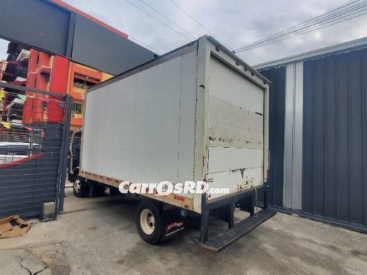 Isuzu NPR Camion en venta