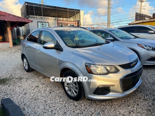 Chevrolet Sonic Carros en venta