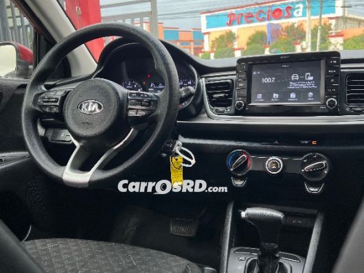Kia Rio Carros en venta