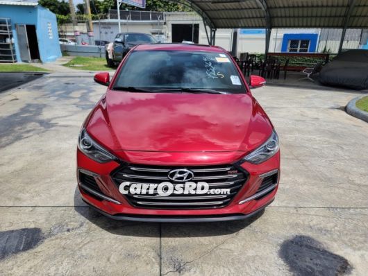 Hyundai Elantra Carros en venta