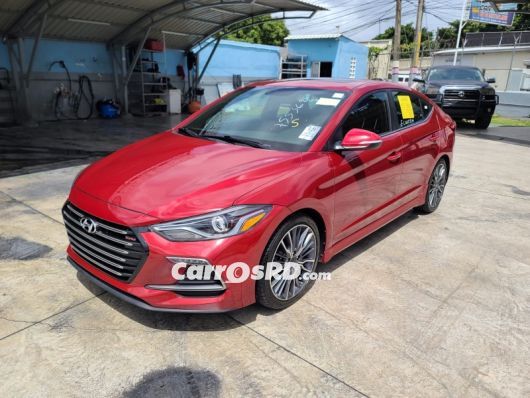 Hyundai Elantra Carros en venta