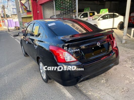 Nissan Versa Carros en venta