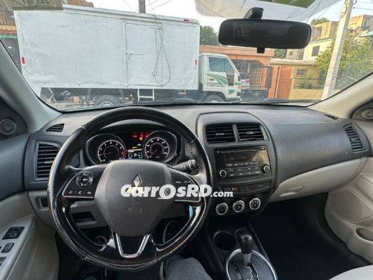 Mitsubishi Outlander Jeep en venta