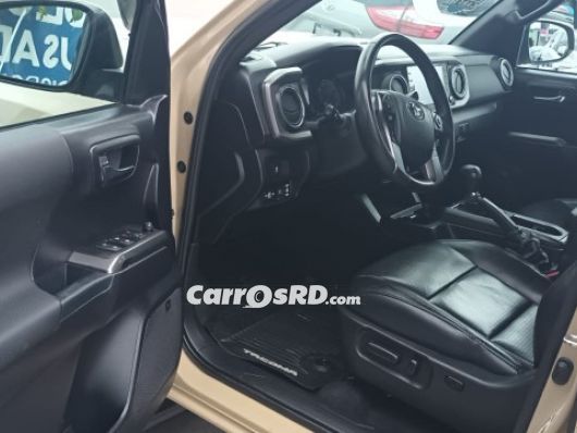 Toyota Tacoma Camioneta en venta
