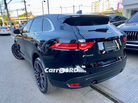 Jaguar F-Pace 25T Jeepeta en venta
