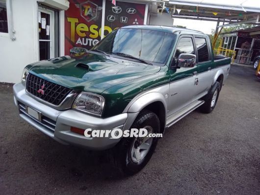 Mitsubishi L200 Camioneta en venta
