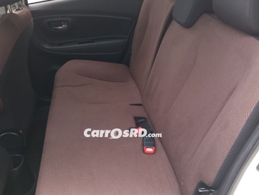 Toyota Vitz Hatchback en venta