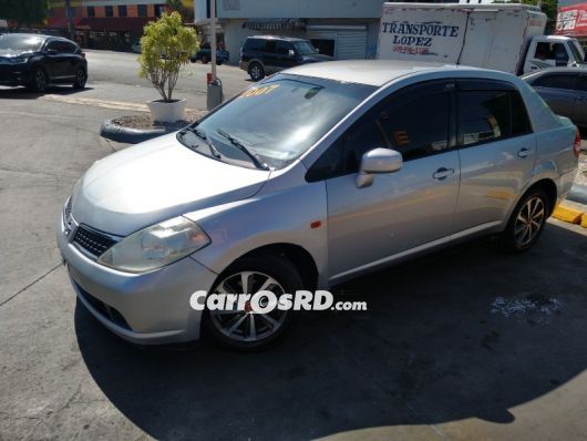 Nissan Tiida Carros en venta