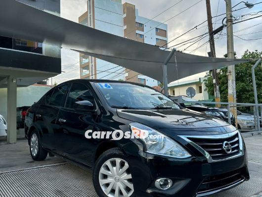 Nissan Versa Carros en venta