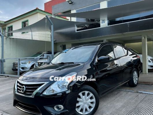 Nissan Versa Carros en venta