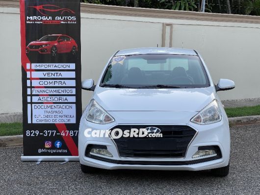 Hyundai Grand i10 Carros en venta