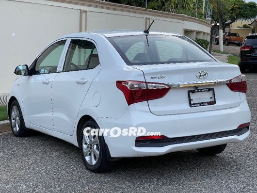Hyundai Grand i10 Carros en venta
