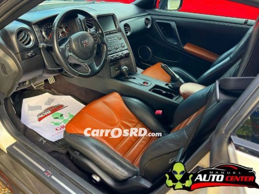 Nissan GT-R Coupe en venta