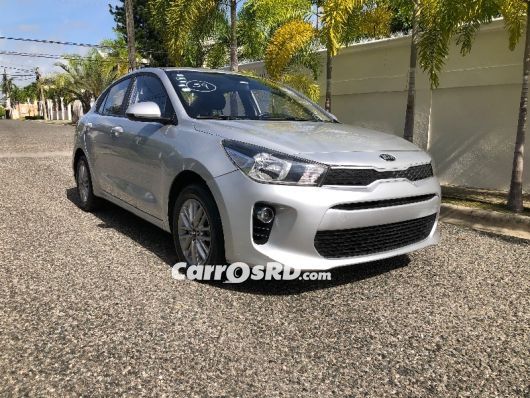 Kia Rio Carros en venta