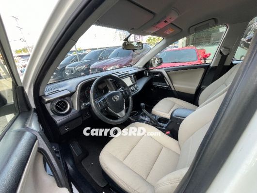 Toyota RAV4 Jeepeta en venta