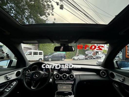Mercedes-Benz Clase C Carros en venta