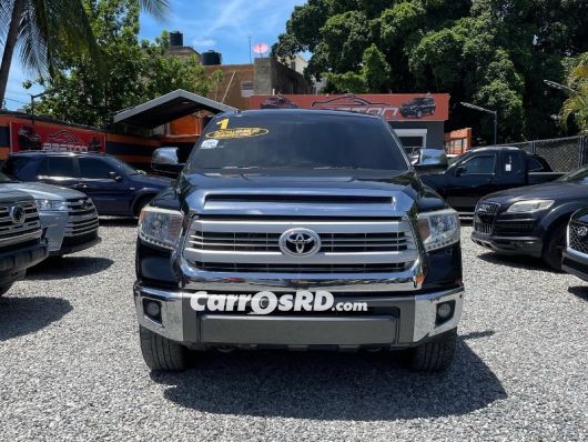 Toyota Tundra Camioneta en venta