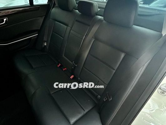 Mercedes-Benz Clase E Carros en venta