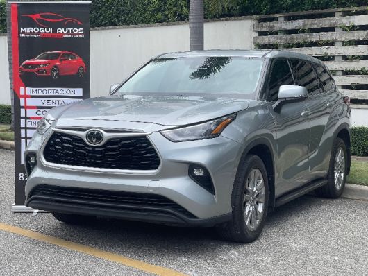 Toyota Highlander LE Plus