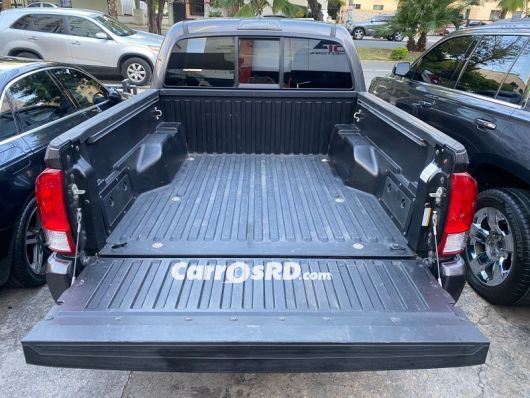 Toyota Tacoma Camioneta en venta