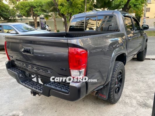 Toyota Tacoma Camioneta en venta