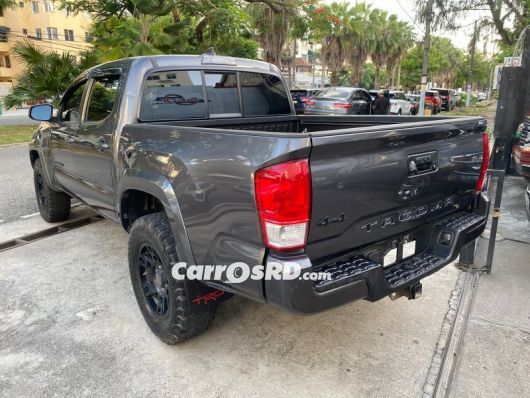Toyota Tacoma Camioneta en venta