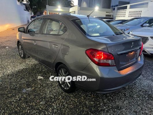 Mitsubishi Mirage Carros en venta