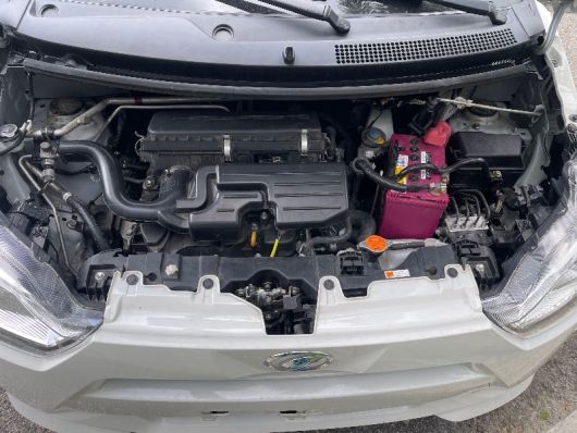 Daihatsu Mira Básico