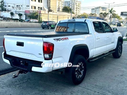 Toyota Tacoma Camioneta en venta