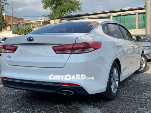 Kia K5 Carros en venta