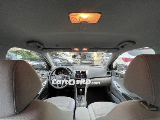 Hyundai Accent Carros en venta