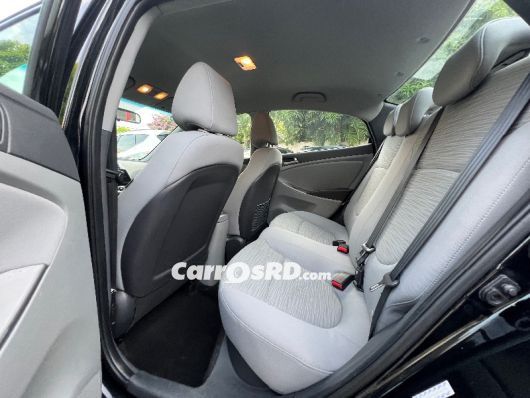 Hyundai Accent Carros en venta