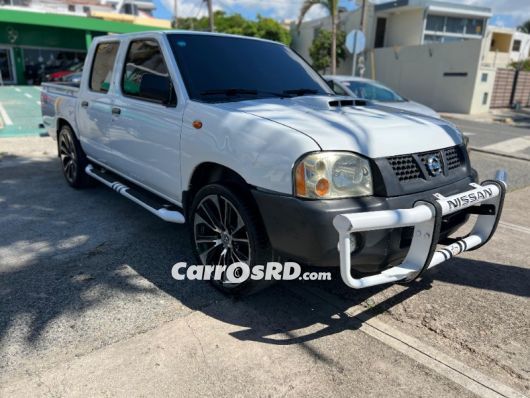 Nissan Frontier Camioneta en venta