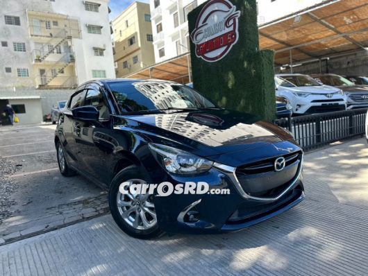 Mazda Demio Hatchback en venta