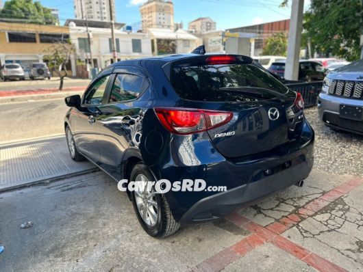 Mazda Demio Hatchback en venta