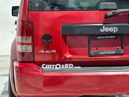 Jeep Liberty Jeepeta en venta